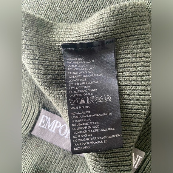 Emporio Armani Men’s Scarf - Picture 4 of 4